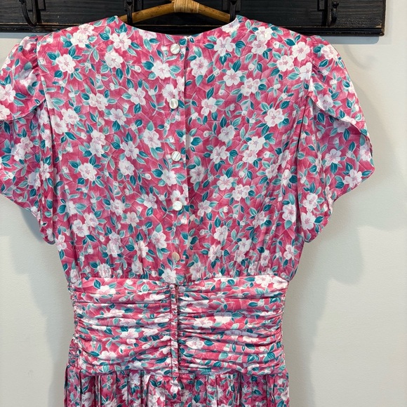 Vintage 80s Maggy Boutique Floral Pleated Skirt Ruched Waist Satin Midi Dress - Picture 6 of 11